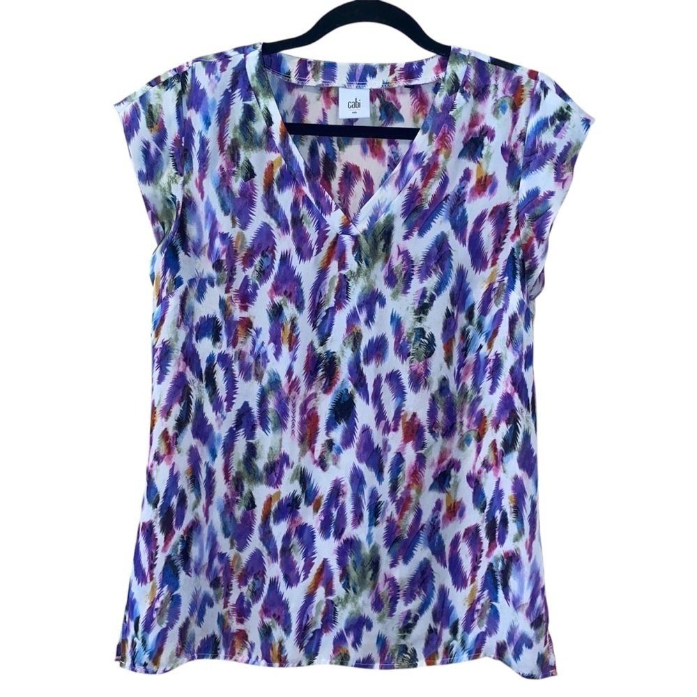 Cabi Women's Multicolor Feather Print Top